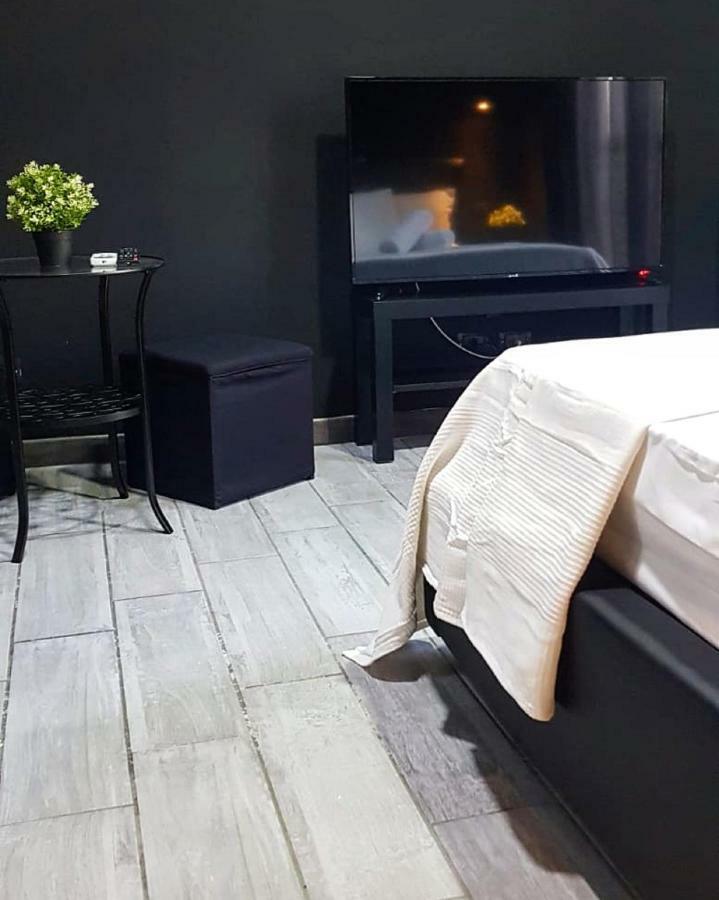 Deluxe B&B Napoli Central Station Dış mekan fotoğraf